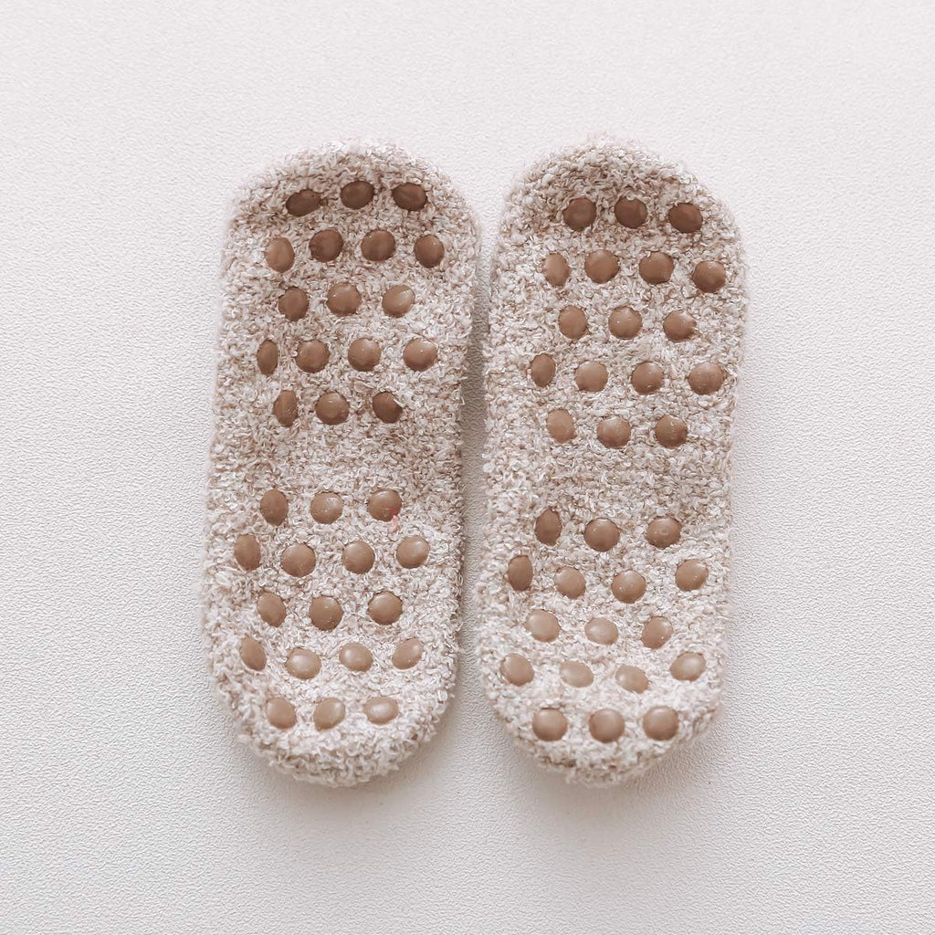 Cozy Winter Fuzzy Women Socks Grip Slippers Fluffy House Non Skid Microfiber Socks