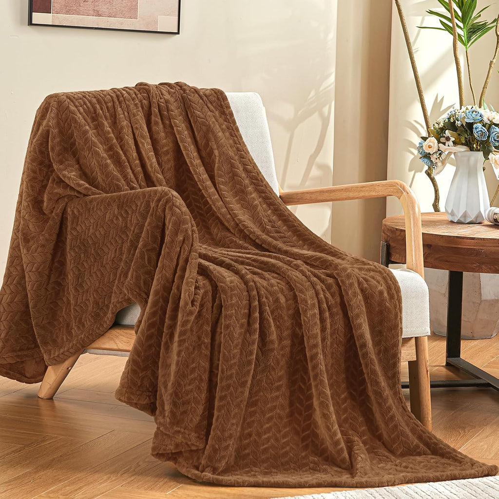 Fleece Twin Blanket for Bed Chocolate Brown Throw Blanket for Couch Super Soft Cozy Warm Blankets and Throws Lightweight Fuzzy Large Blanket for Sofa Bed Office,60X90 Inches