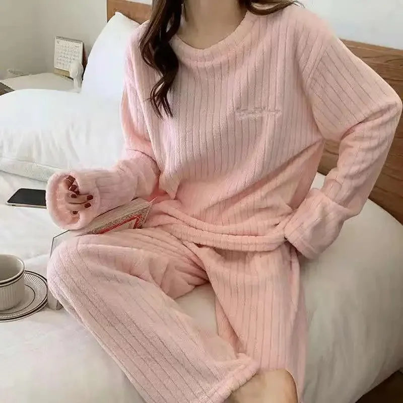 Soft Coral Velvet Jacquard Warm Pajama Set for Women Cozy Loungewear Outerwear for Winter Christmas Valentine'S Day Gift ﻿