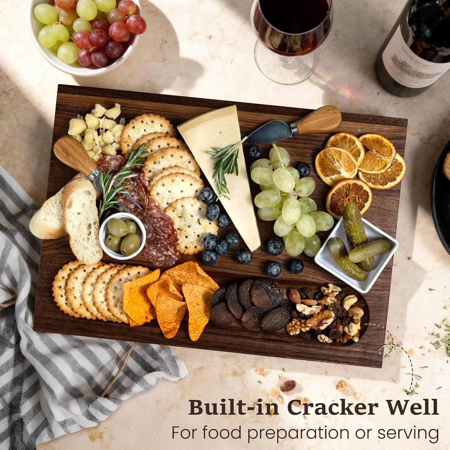 Black Walnut Wood Cutting Boards for Kitchen Wooden Cutting Board with Handle, Chopping Board with Built-In Juice Groove & Well, Heavy-Duty Charcuterie Board Butcher Block, 16.5X11.8X1.4 Inches