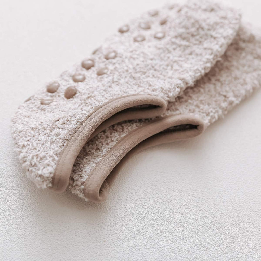 Cozy Winter Fuzzy Women Socks Grip Slippers Fluffy House Non Skid Microfiber Socks