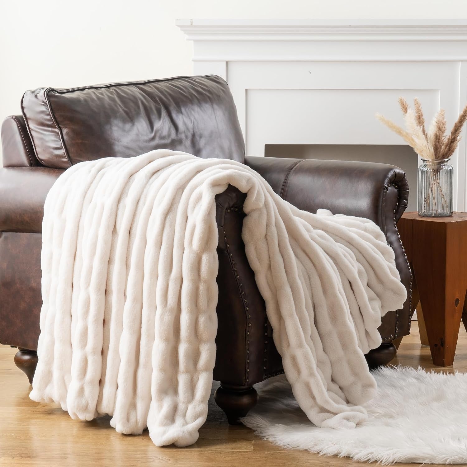 Battilo White Faux Rabbit Fur Throw Blanket, Luxury Plush Ruched Cream Fur Blanket for Sofa Couch, Thick Warm Fluffy Mink Blanket for Bed Chair Sofa 50"X60"(Cream)