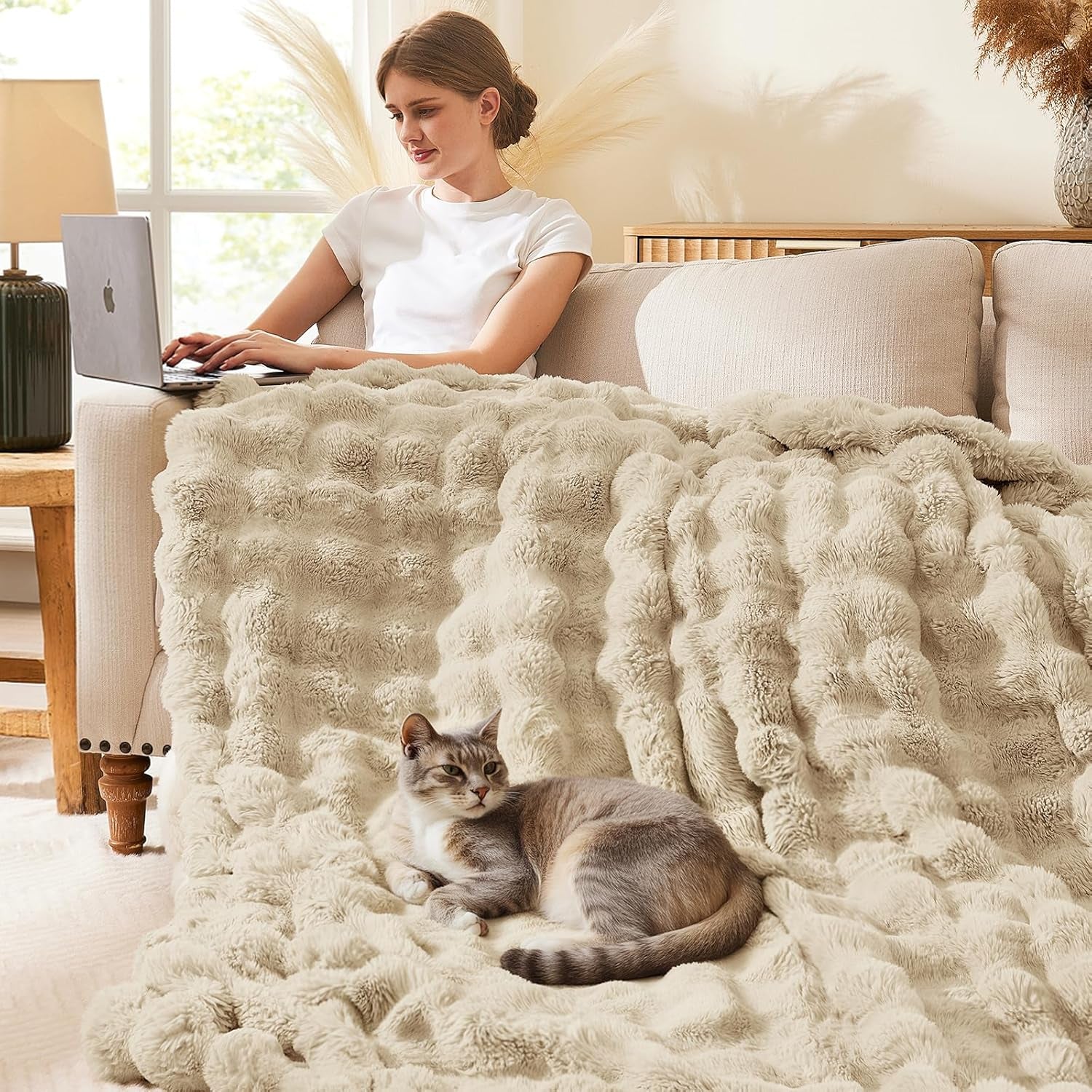 Faux Rabbit Fur Throw Blanket for Couch, 50'' X 60'' Almond White | Soft Cozy Bubble Fluffy Blanket for Sofa Bed, Thick Warm Plush Fuzzy Throw for Room Home Decor, Luxury Gift for Women Mom