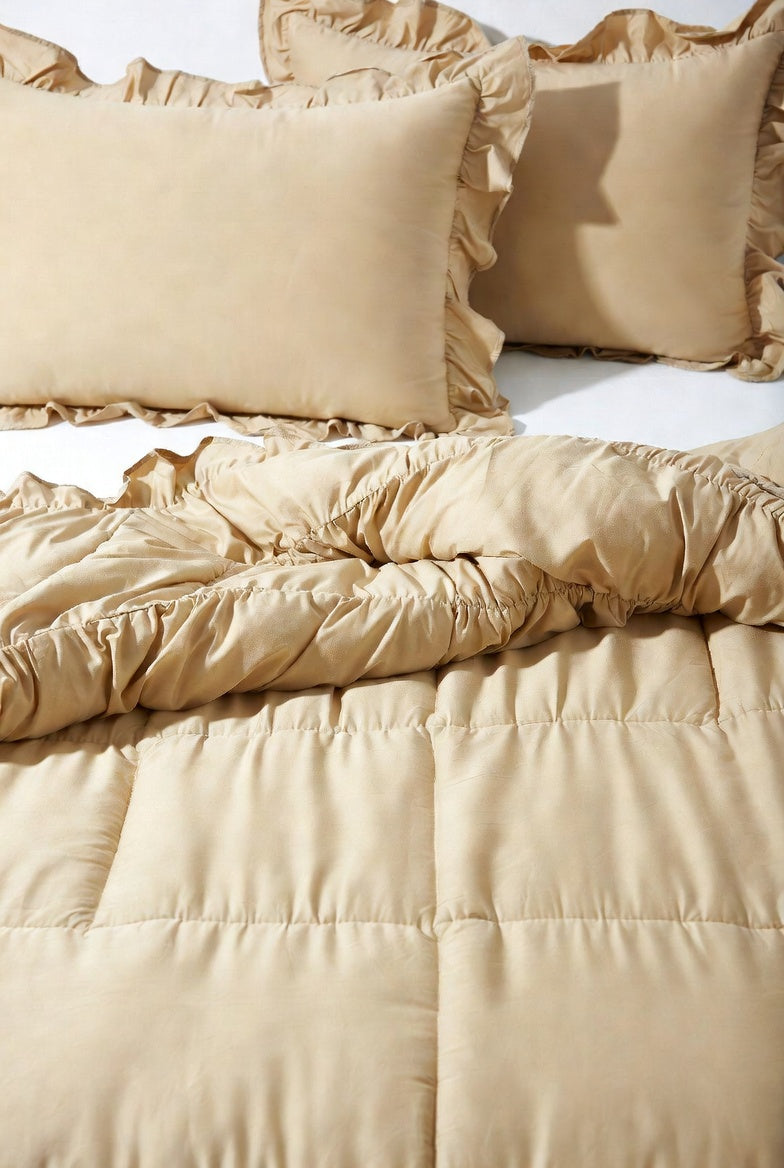 Dintszyayue Soft Shabby Chic Beige Queen Ruffle Comforter Bedding